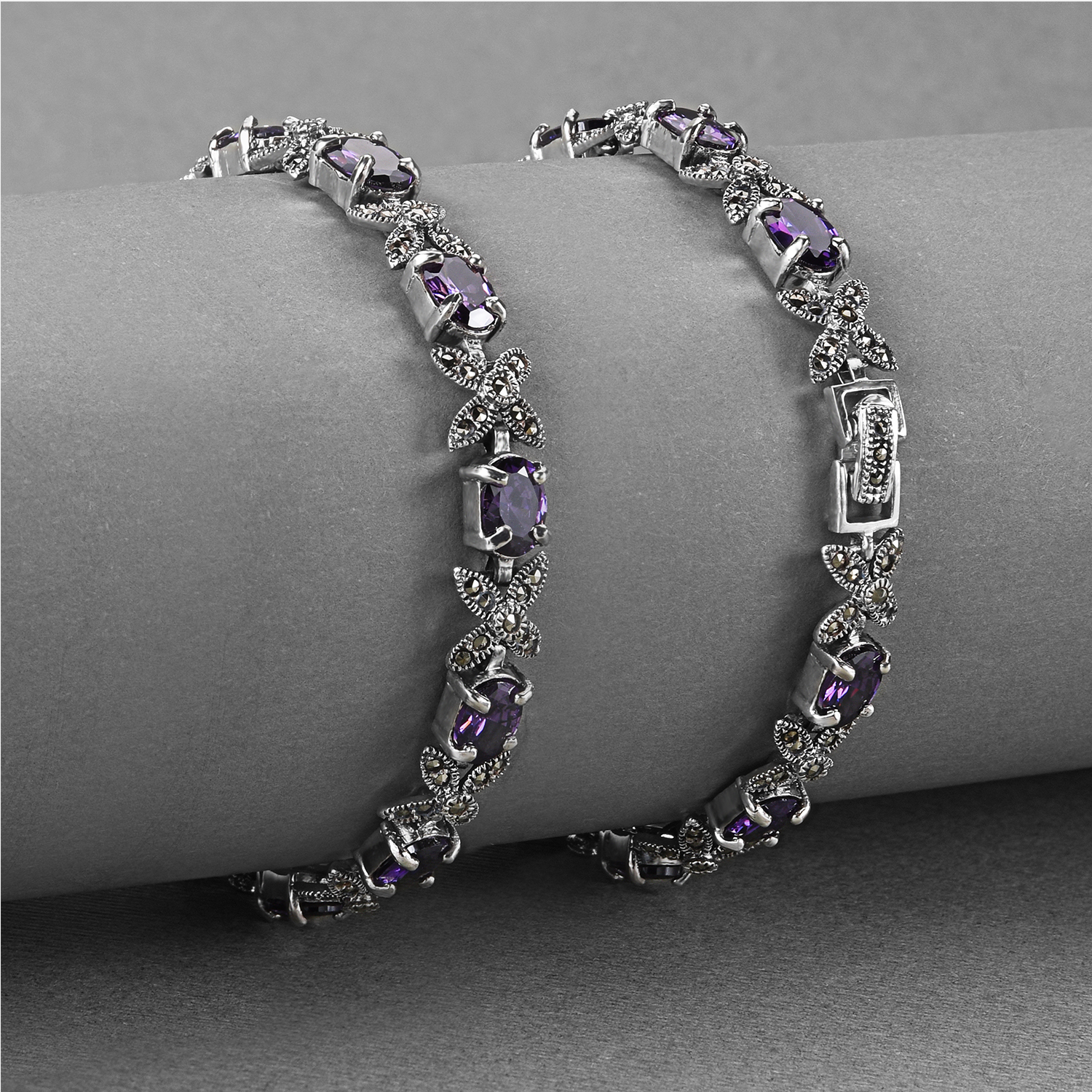 Oval-Amethyst-with-Markzit-Silver-925.jpg